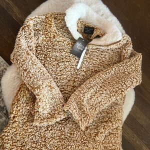 Women’s Sherpa Pullover